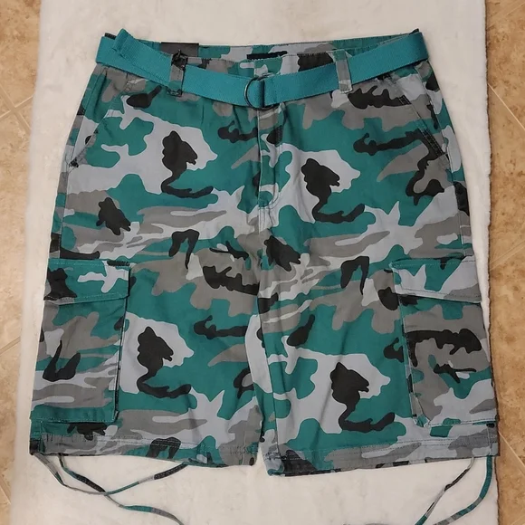Men's Victorious Camo Belted Cargo Shorts - Picture 1 of 6